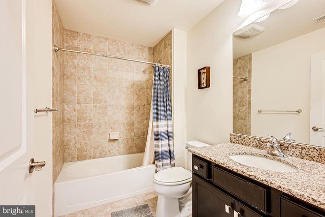 2 EAGLE CT, Monmouth Junction, NJ 08852