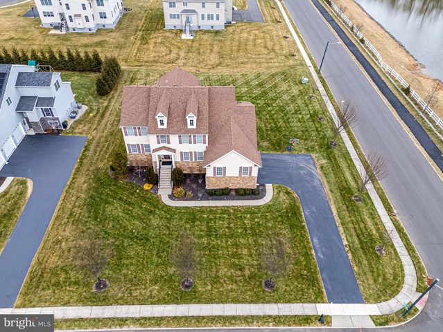 2 EAGLE CT, Monmouth Junction, NJ 08852