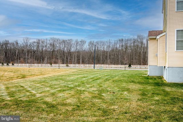 2 EAGLE CT, Monmouth Junction, NJ 08852