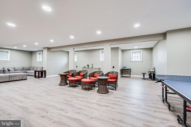 2 EAGLE CT, Monmouth Junction, NJ 08852