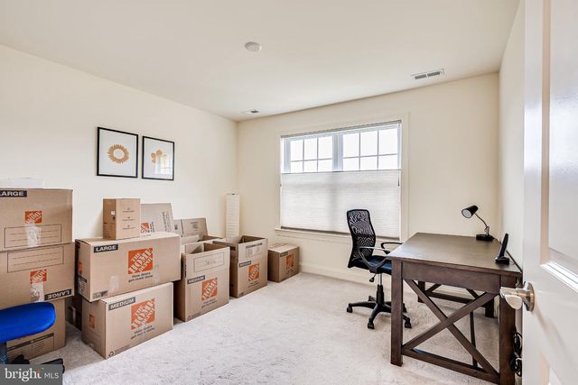 2 EAGLE CT, Monmouth Junction, NJ 08852