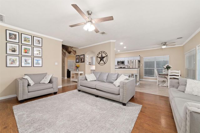 19630 Nara Vista Drive Drive, Tomball, TX 77377