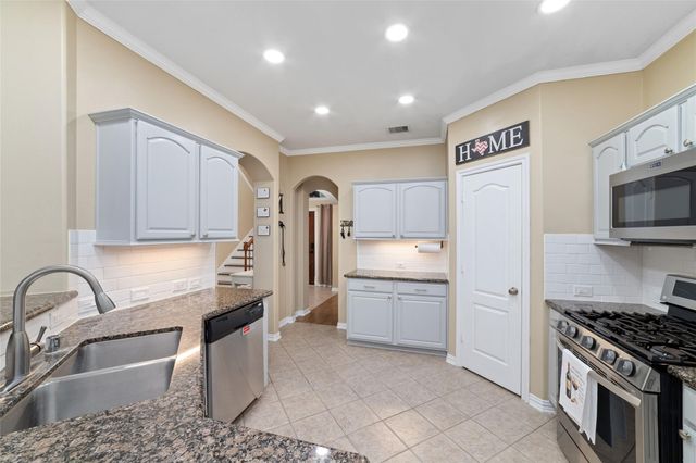 19630 Nara Vista Drive Drive, Tomball, TX 77377