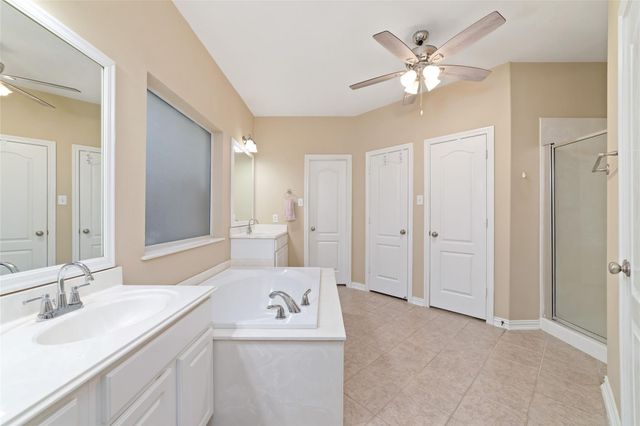 19630 Nara Vista Drive Drive, Tomball, TX 77377