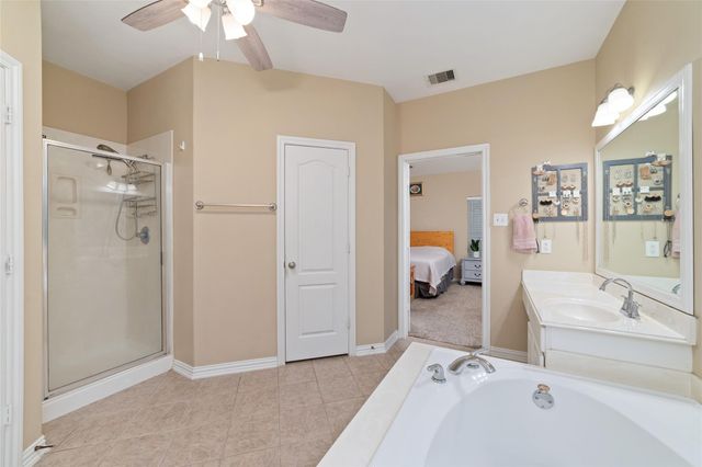 19630 Nara Vista Drive Drive, Tomball, TX 77377