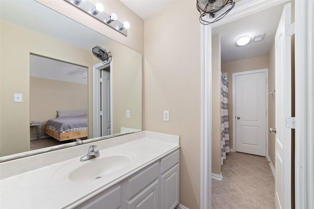 19630 Nara Vista Drive Drive, Tomball, TX 77377