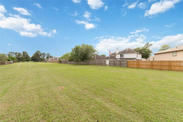 19630 Nara Vista Drive Drive, Tomball, TX 77377