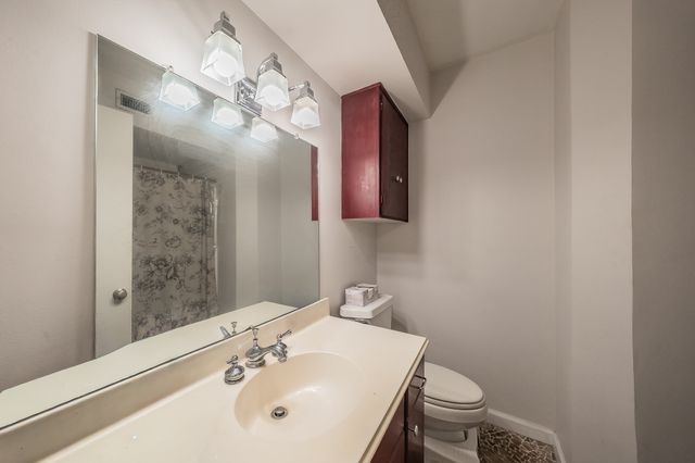 10100 Regal Park Lane 222, Dallas, TX 75230