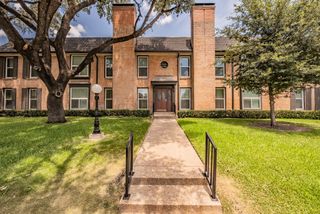10100 Regal Park Lane 222, Dallas, TX 75230