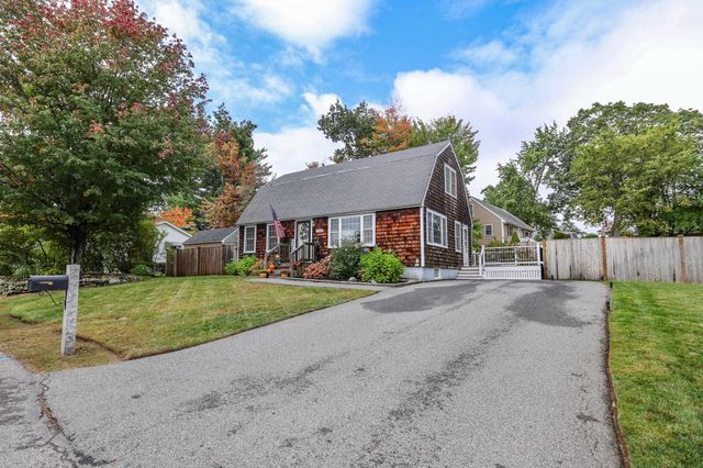 108 Westwood Drive, Nashua, NH 03062