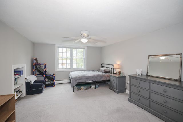 108 Westwood Drive, Nashua, NH 03062