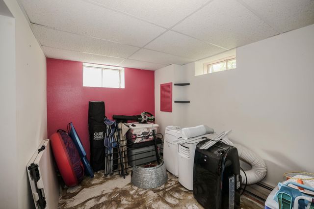 108 Westwood Drive, Nashua, NH 03062