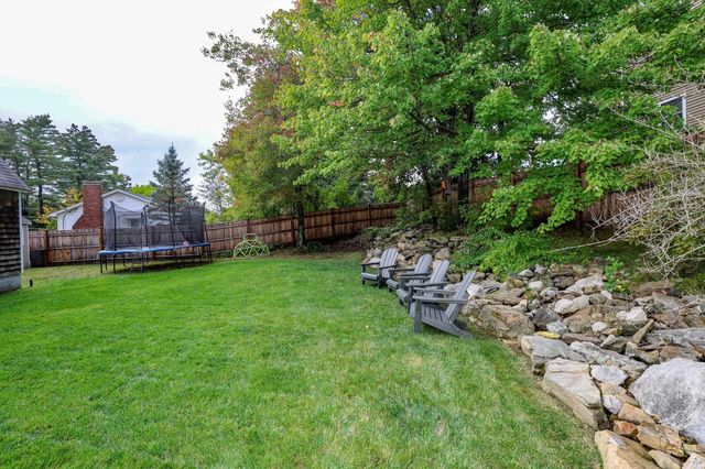 108 Westwood Drive, Nashua, NH 03062