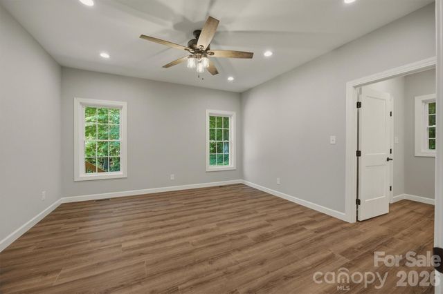 107 Meadow View Street, Morganton, NC 28655