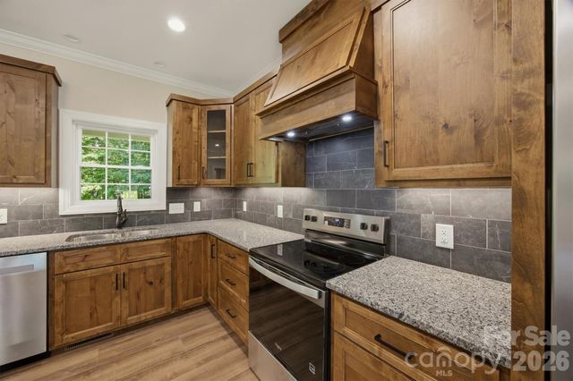 107 Meadow View Street, Morganton, NC 28655