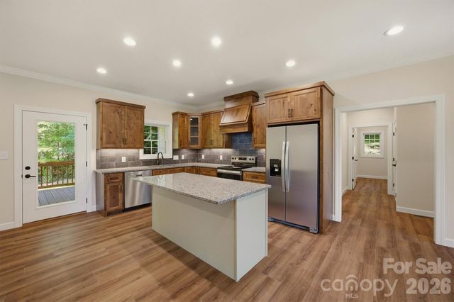 107 Meadow View Street, Morganton, NC 28655