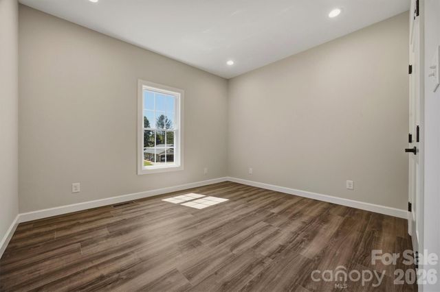 107 Meadow View Street, Morganton, NC 28655