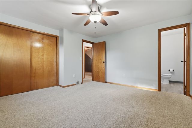 503 Greenwood Drive Ext, Cranberry Twp, PA 16066