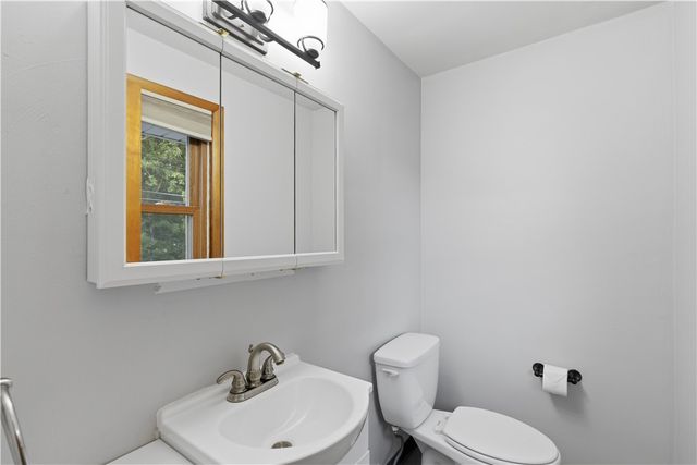 503 Greenwood Drive Ext, Cranberry Twp, PA 16066