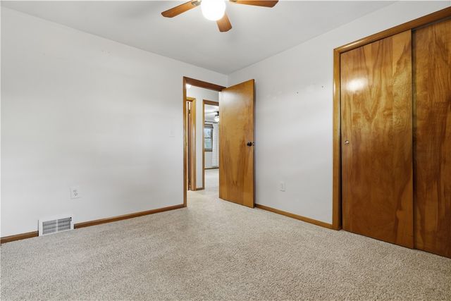 503 Greenwood Drive Ext, Cranberry Twp, PA 16066