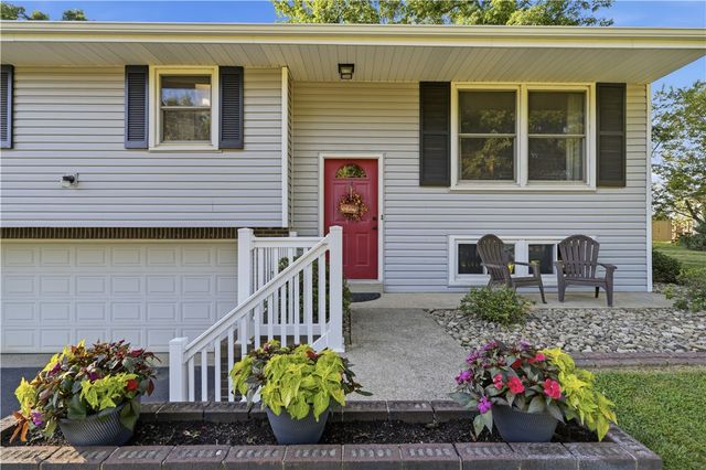 503 Greenwood Drive Ext, Cranberry Twp, PA 16066