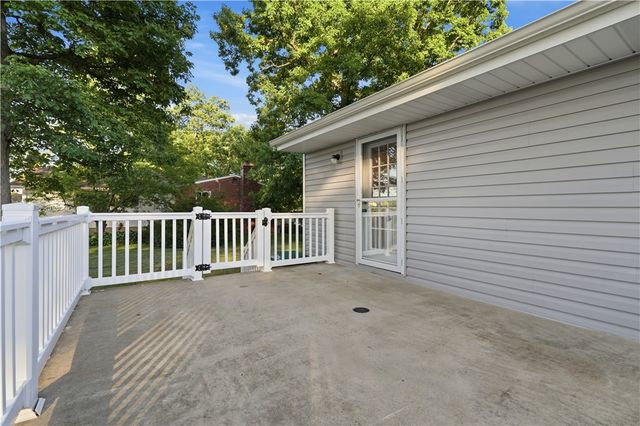 503 Greenwood Drive Ext, Cranberry Twp, PA 16066