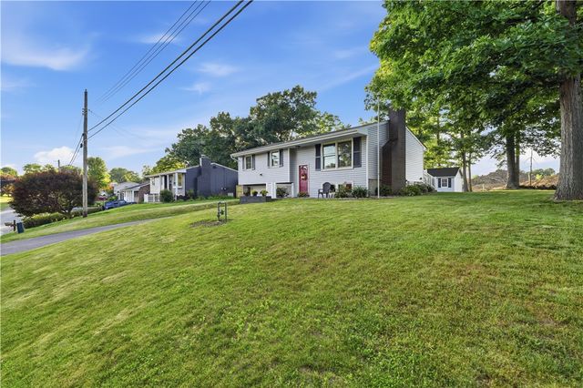 503 Greenwood Drive Ext, Cranberry Twp, PA 16066
