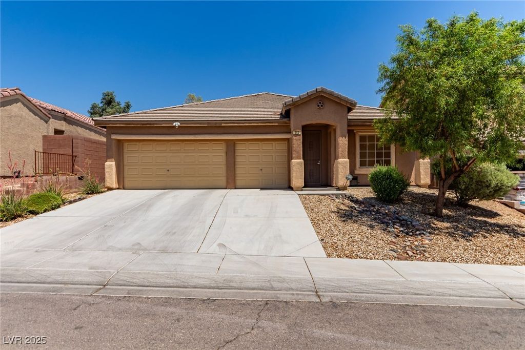 312 Purple Passion Avenue, North Las Vegas, NV 89032