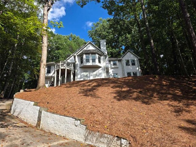 8765 Mount Rushmore Drive, Johns Creek, GA 30022