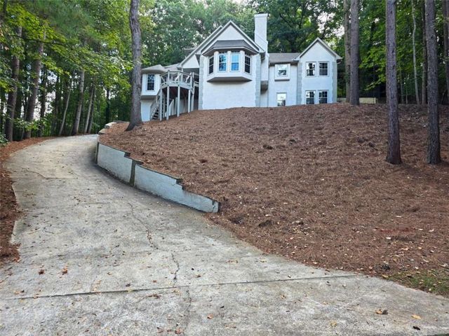 8765 Mount Rushmore Drive, Johns Creek, GA 30022