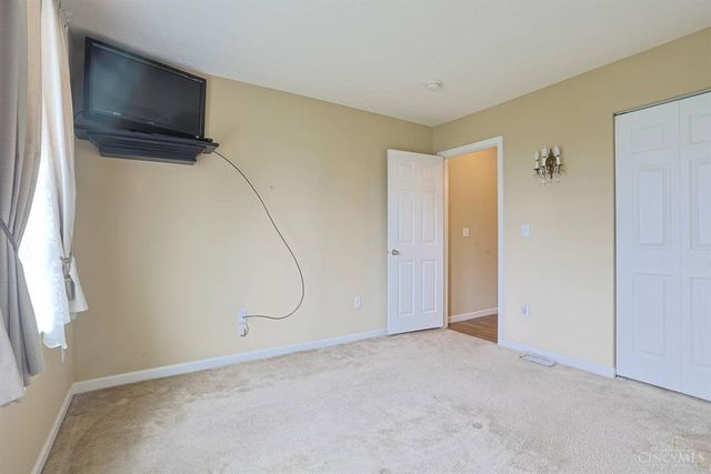 7307 Hunters Ridge Lane, Colerain Twp, OH 45248