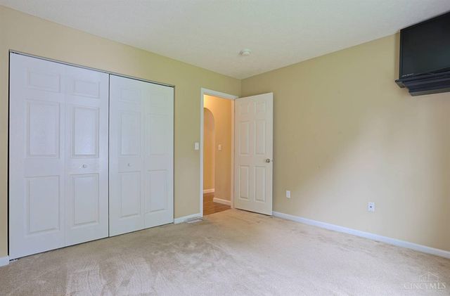 7307 Hunters Ridge Lane, Colerain Twp, OH 45248