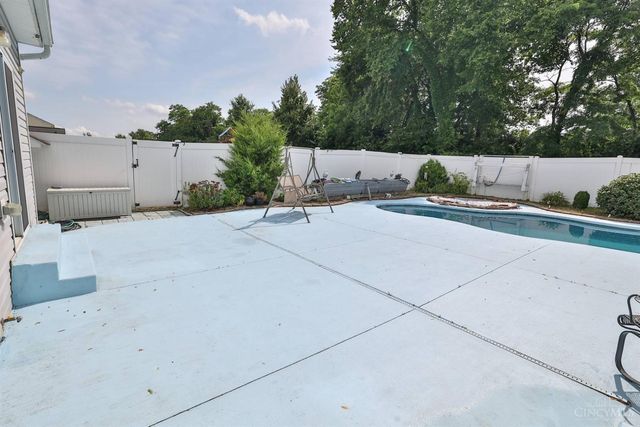 7307 Hunters Ridge Lane, Colerain Twp, OH 45248
