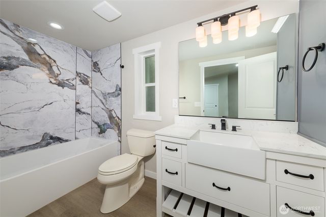 4819 E Lake Bosworth Drive, Snohomish, WA 98290