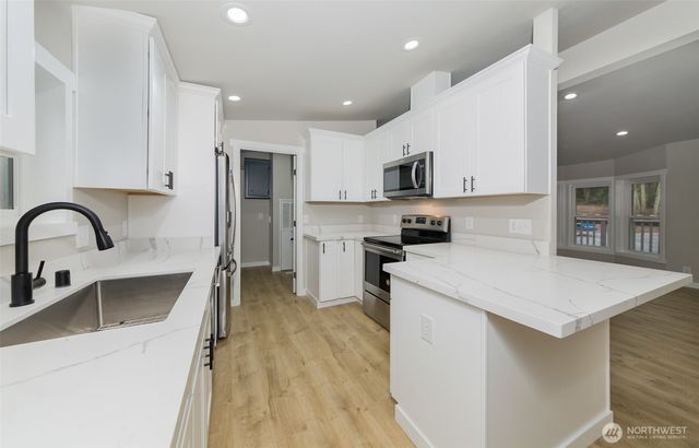 4819 E Lake Bosworth Drive, Snohomish, WA 98290