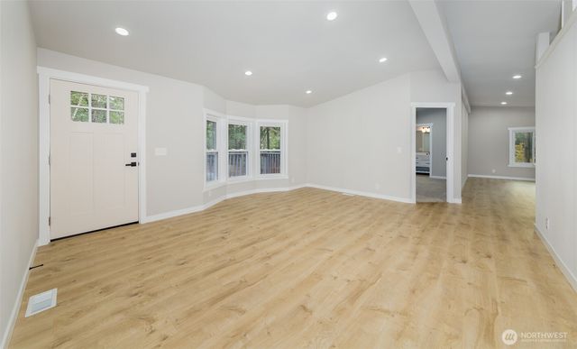 4819 E Lake Bosworth Drive, Snohomish, WA 98290