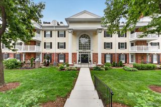 15021 Claymoor Court 9, Chesterfield, MO 63017