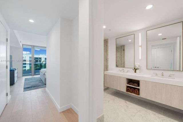 9221 E Bay Harbor Drive 610, Bay Harbor Islands, FL 33154