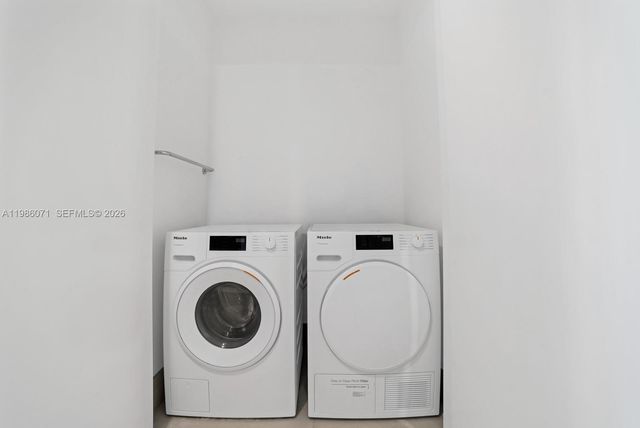 9221 E Bay Harbor Drive 610, Bay Harbor Islands, FL 33154