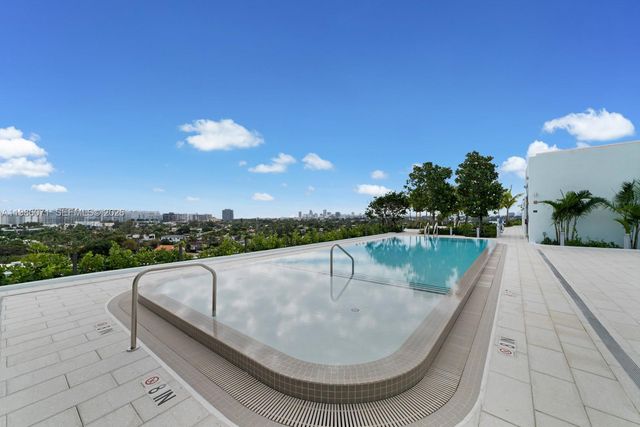 9221 E Bay Harbor Drive 610, Bay Harbor Islands, FL 33154