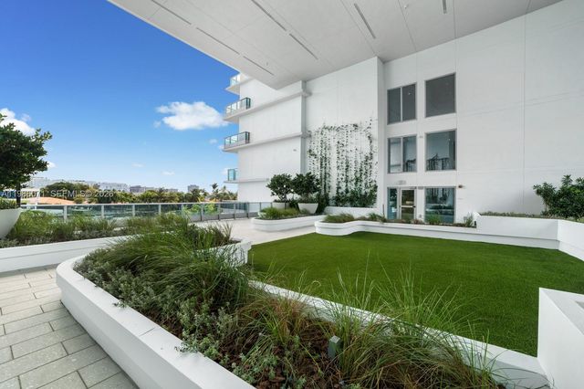 9221 E Bay Harbor Drive 610, Bay Harbor Islands, FL 33154