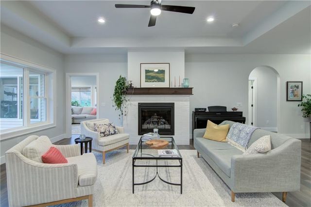 E5225 Queens Drive, Eleva, WI 54738