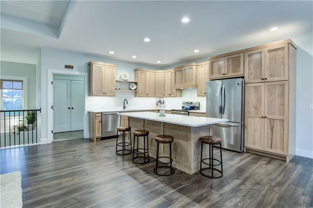 E5225 Queens Drive, Eleva, WI 54738