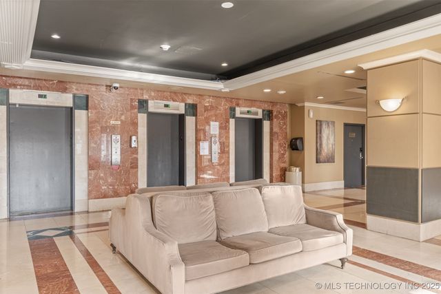 450 W 7th Street 910, Tulsa, OK 74119