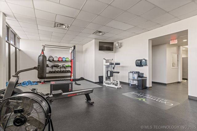 450 W 7th Street 910, Tulsa, OK 74119