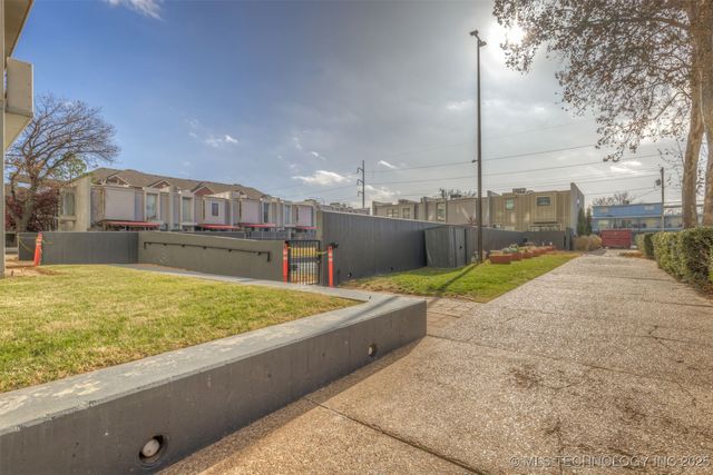 450 W 7th Street 910, Tulsa, OK 74119