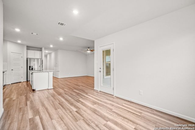 11618 Mustang, San Antonio, TX 78245