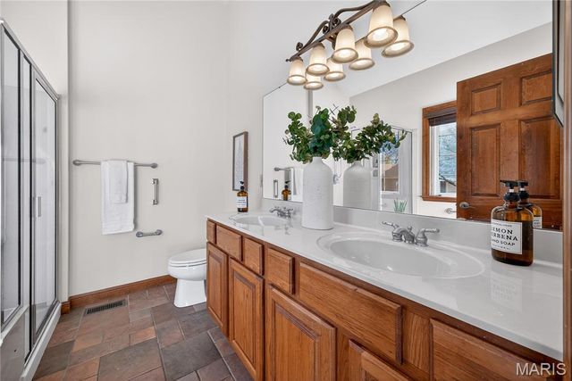 703 Norwood Terrace, Lake St Louis, MO 63367