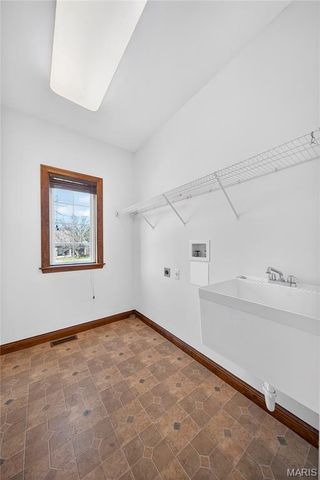 703 Norwood Terrace, Lake St Louis, MO 63367