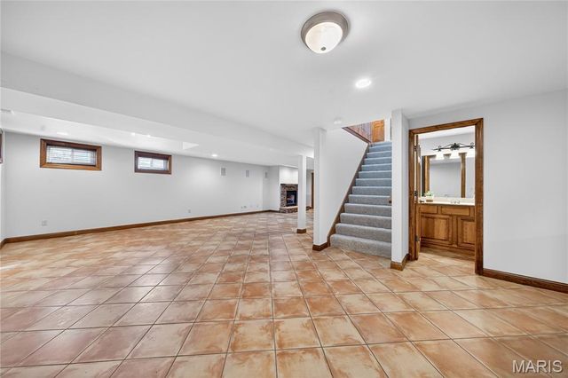 703 Norwood Terrace, Lake St Louis, MO 63367